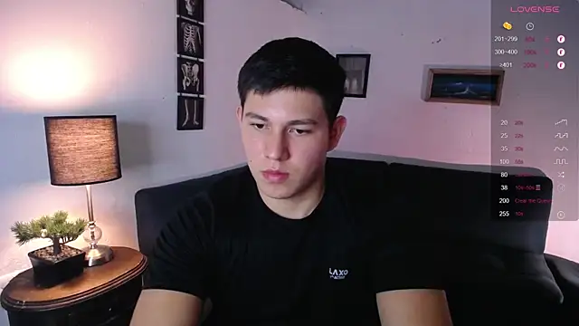 JamesCr_ live sex cam