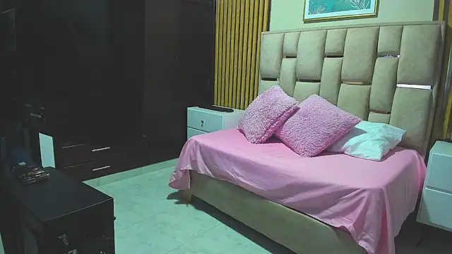 Melanyxx-'s cam snapshot