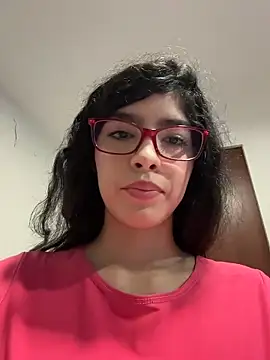 dani_bela's cam snapshot