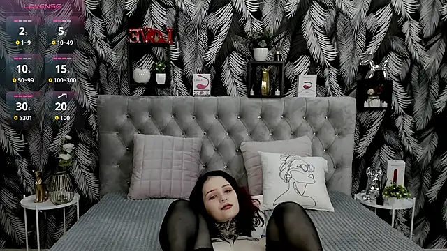 MiraXMagic's cam snapshot