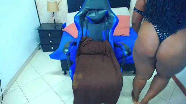 queen_ebony_69 live sex cam