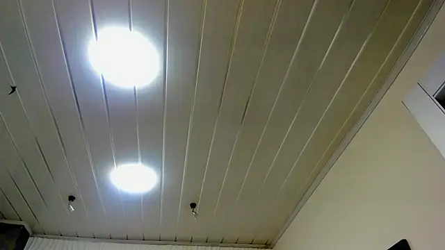 lala_clark's cam snapshot