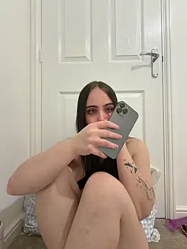 ScarStarX live sex cam