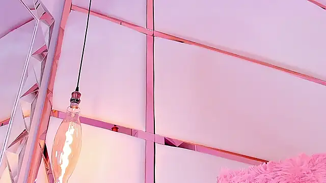 Sophie-velvet's cam snapshot