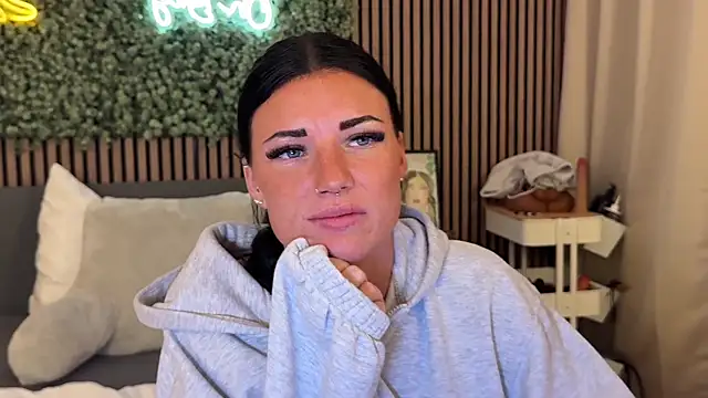 LizaRoxx live sex cam