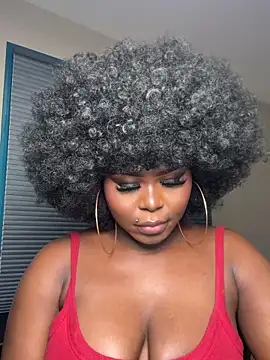 WomanNextdoor1's cam snapshot