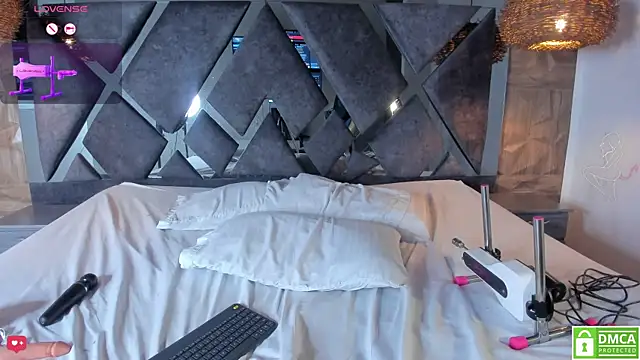 Selene__Lopez_'s cam snapshot