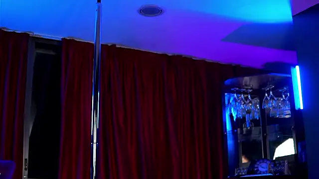 AstridVex's cam snapshot