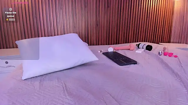 Foxy_Kylie live sex cam