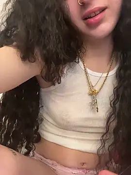 exoticmisfitt's cam snapshot