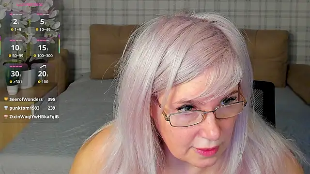 Hella_Fabel live sex cam