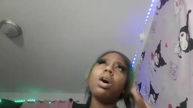 Mistresslucyxxx live sex cam