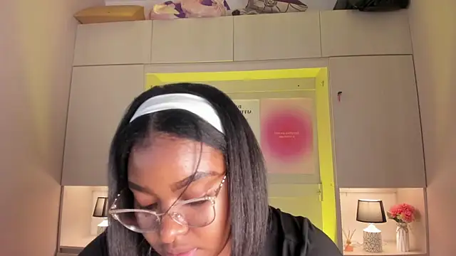 tamaraa_smiith's cam snapshot