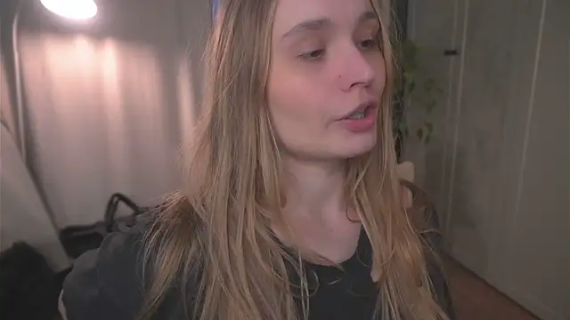 lisa_schiele's cam snapshot