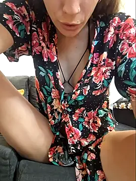 AbidingAuspices's cam snapshot