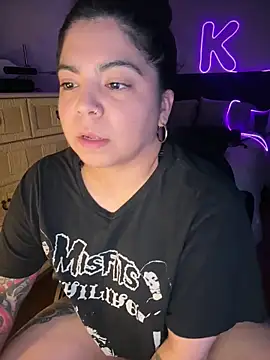 kimmiakiss22's cam snapshot