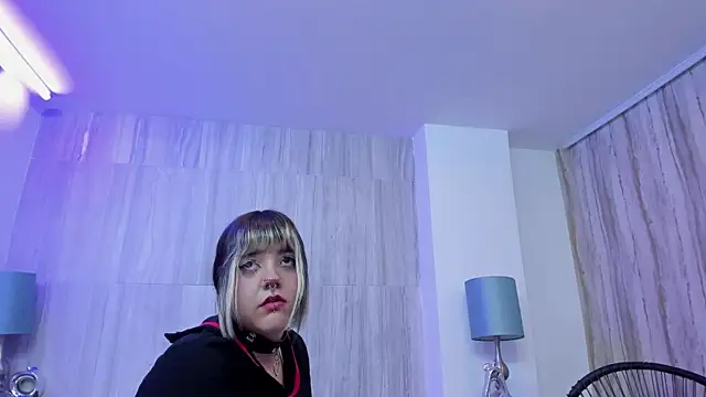 Charlotte_Myers's cam snapshot