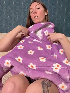 Daisy_Michto_Officiel's cam snapshot