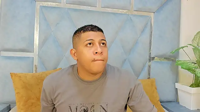 maryandjayasm's cam snapshot