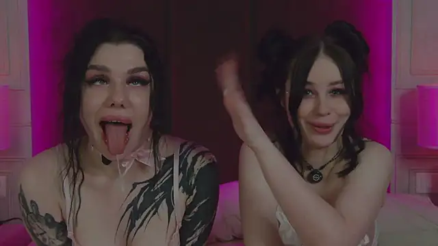 MaeveMoon's cam snapshot