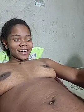 Luciia_cute live sex cam