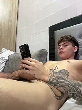 Handsome_boys69's cam snapshot