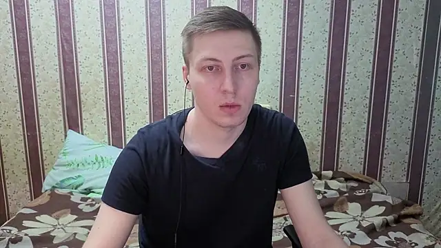 Darien_Brown's cam snapshot