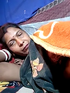 Savita992 live sex cam