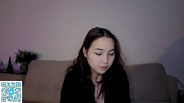 ColettaMejias live sex cam