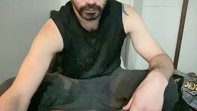 alphajoshkosh's cam snapshot