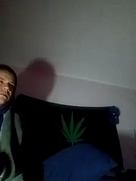 ChuckyyDee's cam snapshot