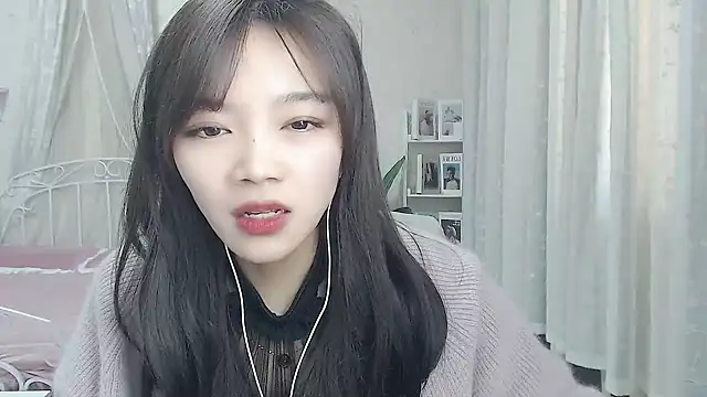 Romy-sweet's cam snapshot