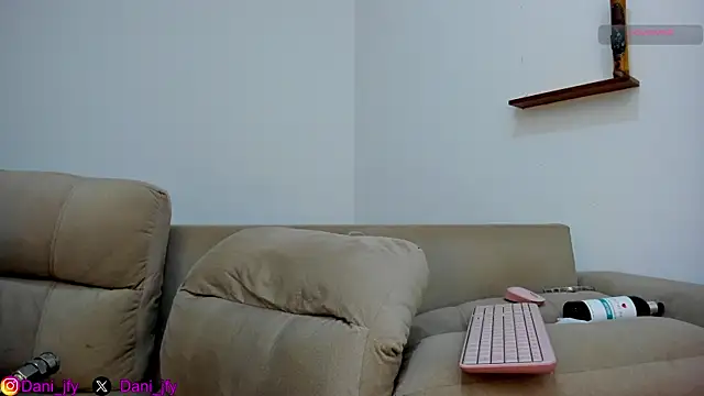 Dani_javi live sex cam