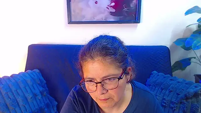 Linda_banks_'s cam snapshot