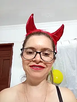 chiquitahot69's cam snapshot