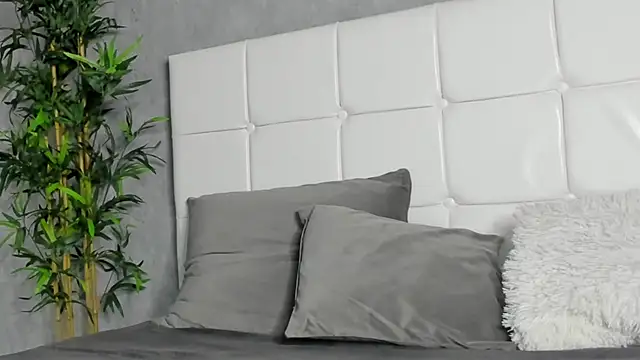 KarinaSparks's cam snapshot