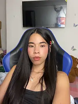 Milleradhara24 live sex cam