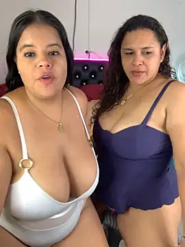 twocurvylatins live sex cam