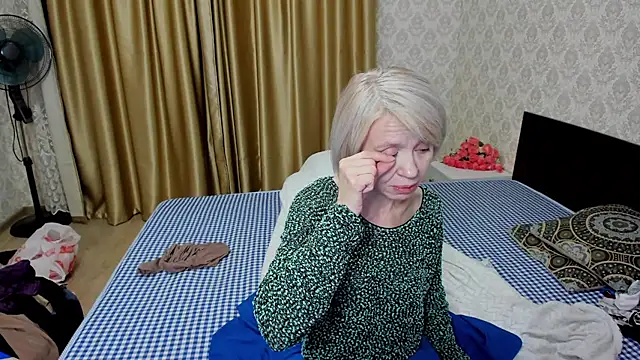 aminalive's cam snapshot