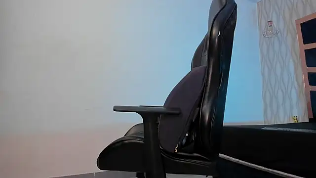 Petesevans live sex cam