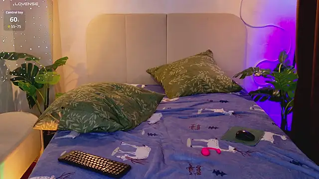 PollyMayer live sex cam