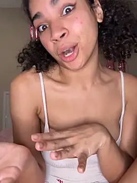 Kiki_hammyy's cam snapshot