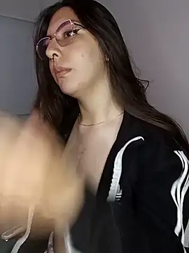 Laura_Nick's cam snapshot