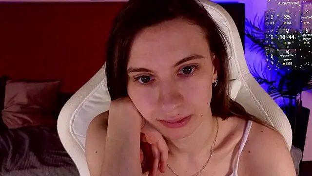 kaleriyaa_'s cam snapshot