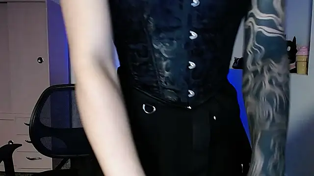 _onthary_6's cam snapshot