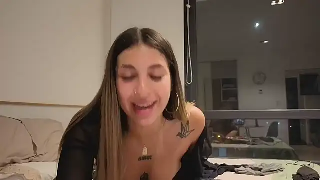 Lolykush's cam snapshot