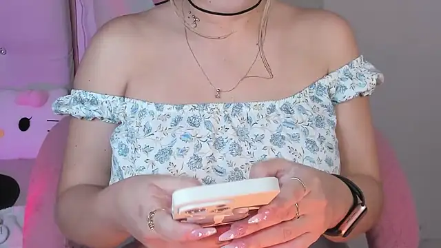 Manelyk222's cam snapshot