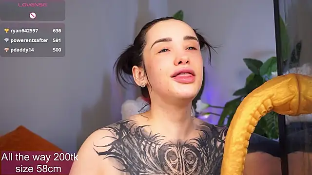 EvaCanton's cam snapshot