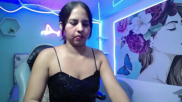 nicol_ross19's cam snapshot