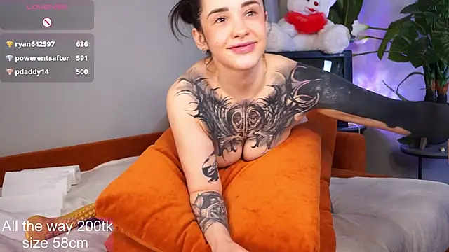 EvaCanton's cam snapshot